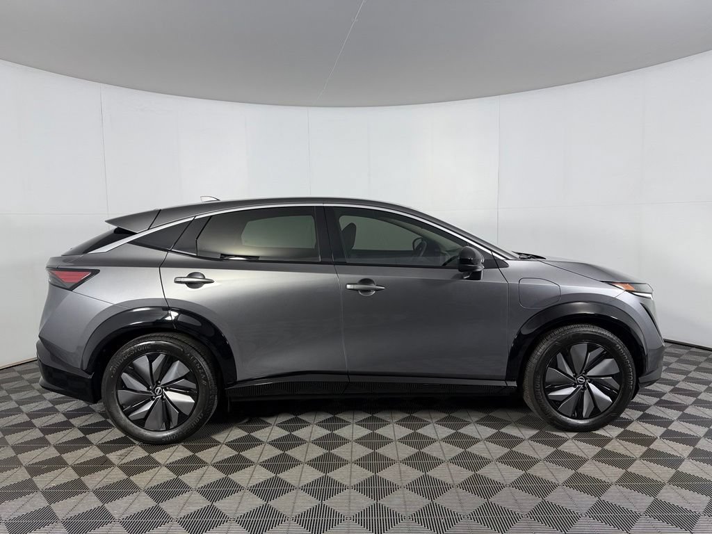 Used 2025 Nissan Ariya FWD image 6