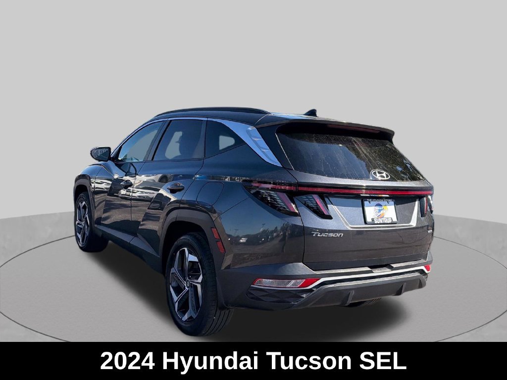 Used 2024 Hyundai Tucson SEL w/ Convenience Package AWD/4WD image 3