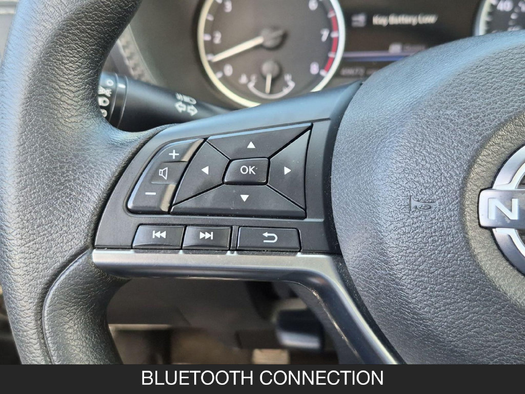 Used 2024 Nissan Sentra SV FWD image 17