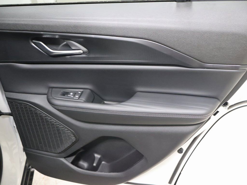 New 2025 Jeep Grand Cherokee Laredo X image 17