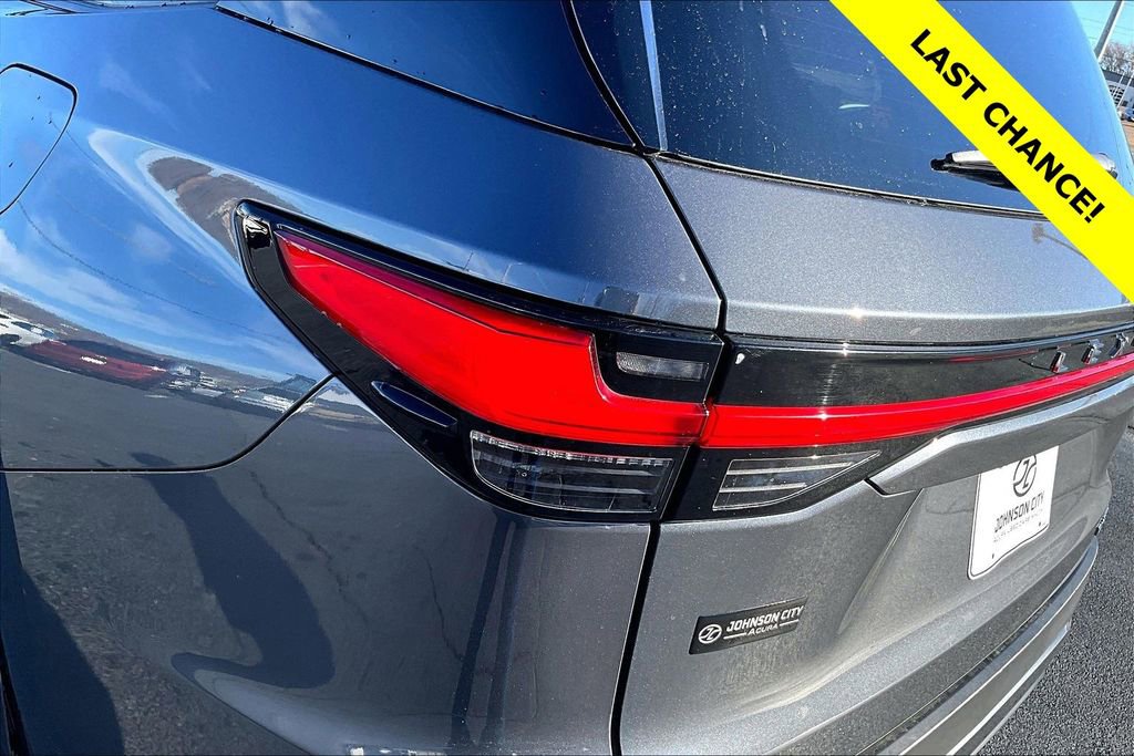 Used 2024 Lexus TX 350 350 w/ Cold Weather Package image 31