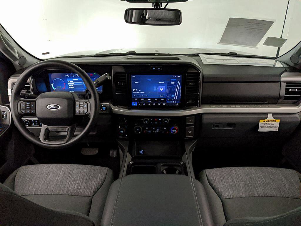New 2026 Ford F450 XLT w/ XLT Premium Package image 13