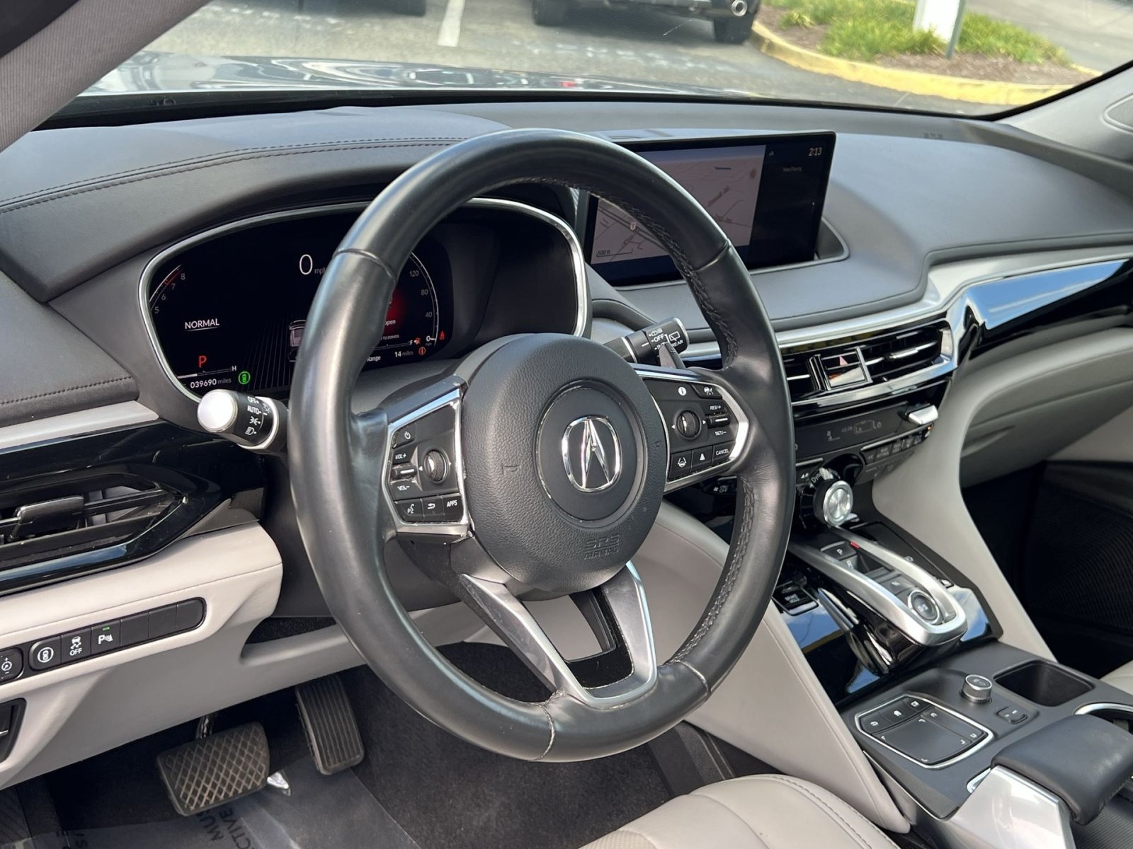 Certified 2024 Acura MDX w/ Technology Package AWD/4WD image 13