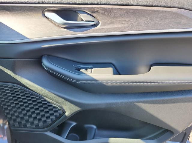 New 2025 Jeep Grand Cherokee Limited w/ Luxury Tech Group II image 19