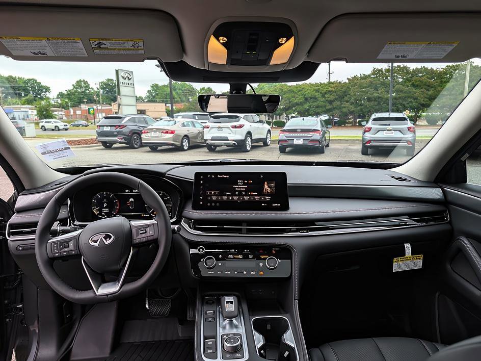 New 2026 INFINITI QX60 Pure w/ Family Package AWD/4WD image 19