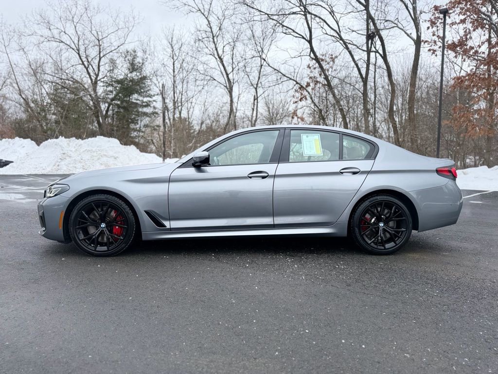 Certified 2023 BMW 540i xDrive w/ M Sport Package image 3