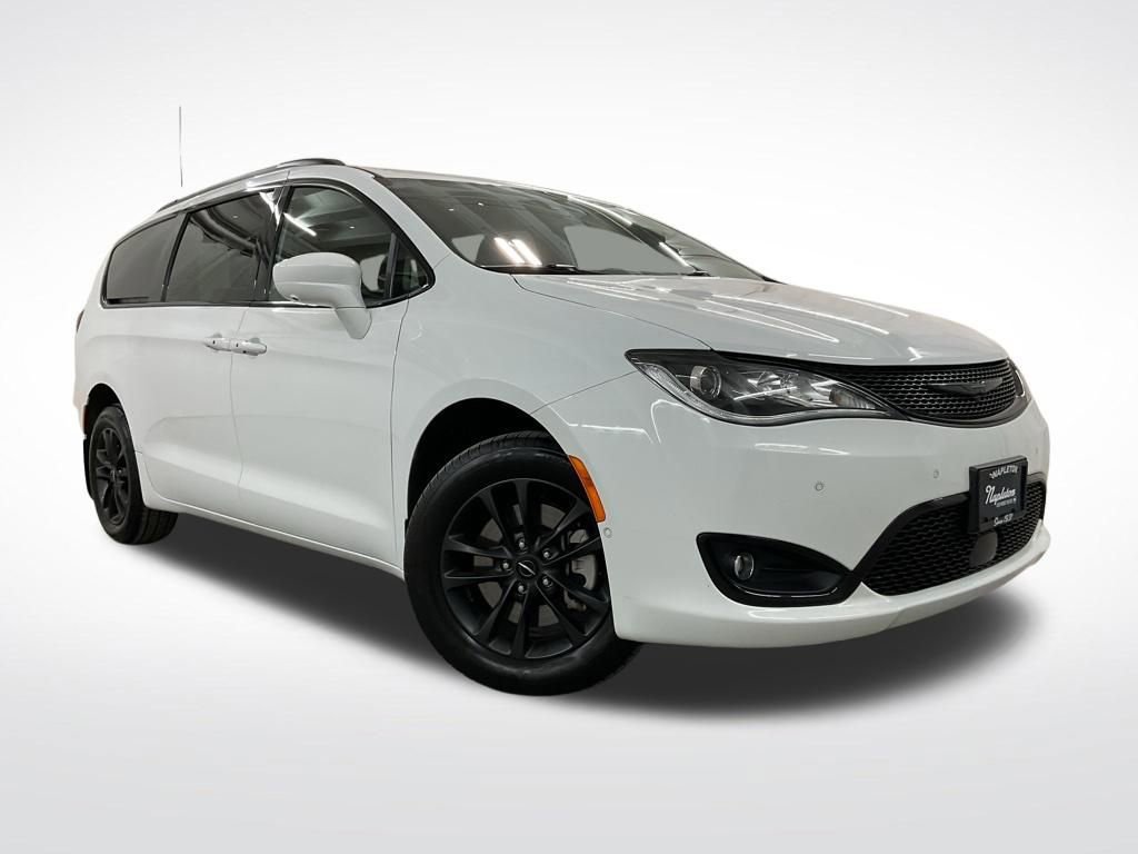 Used 2020 Chrysler Pacifica Touring-L w/ Advanced Safetytec Group AWD/4WD image 4