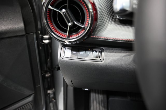 New 2026 Chevrolet Equinox RS image 22