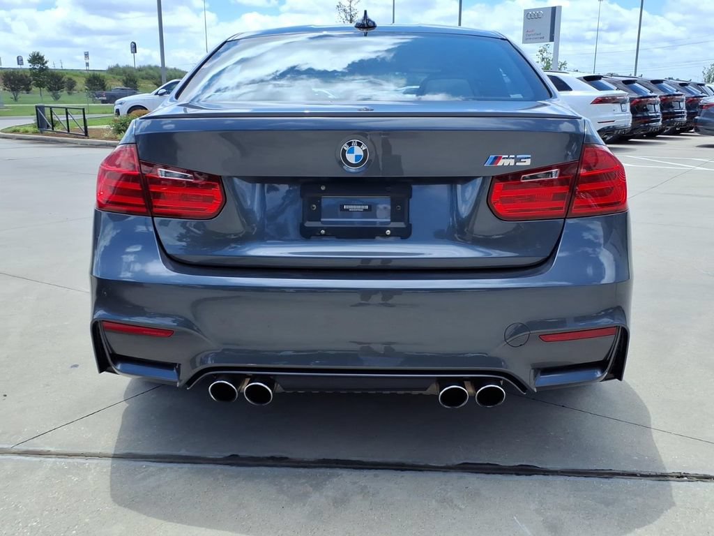 Used 2015 BMW M3 RWD image 4