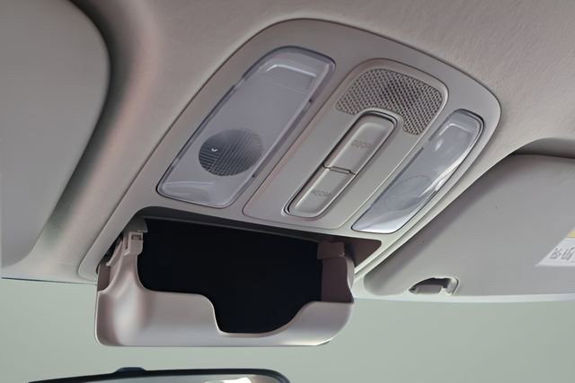 Used 2018 Kia Soul ! FWD image 22