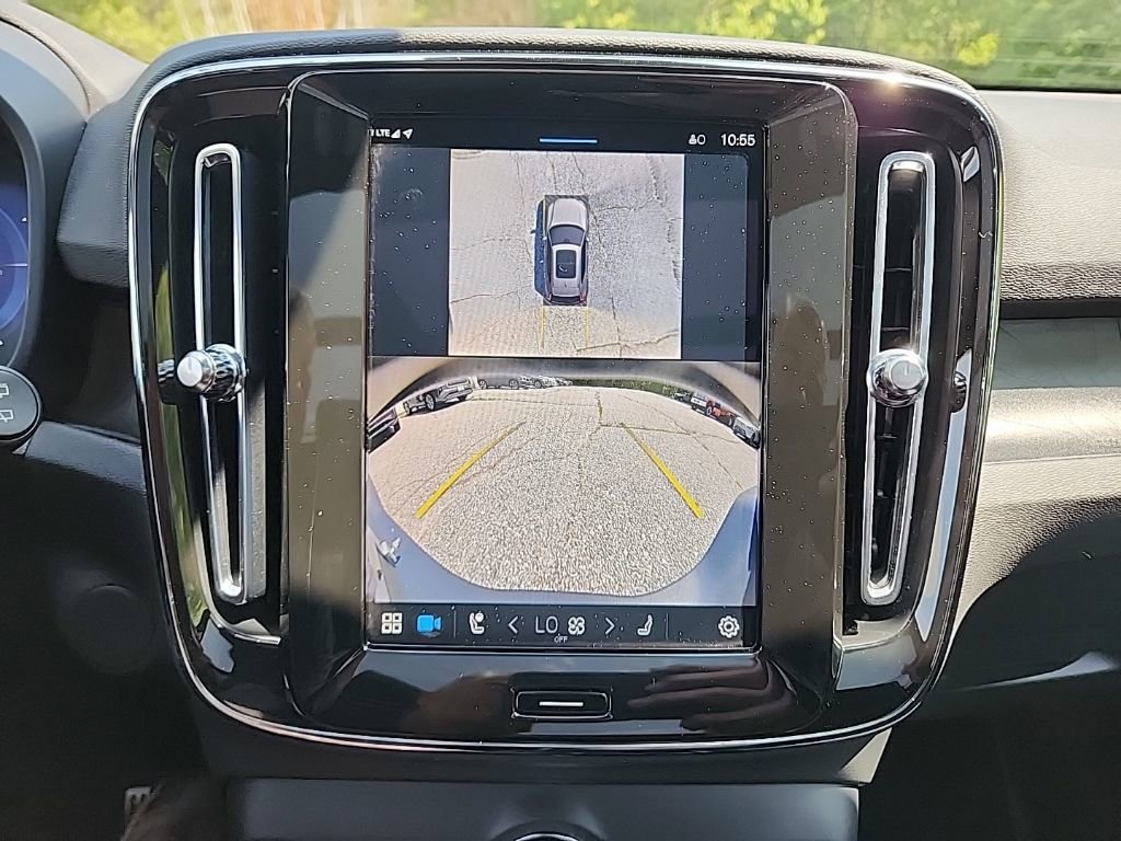 Certified 2024 Volvo XC40 Recharge Ultimate AWD/4WD image 22