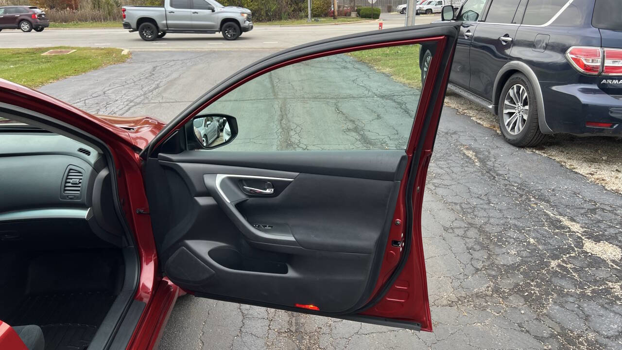 Used 2015 Nissan Altima 2.5 SV w/ Convenience Package FWD image 31