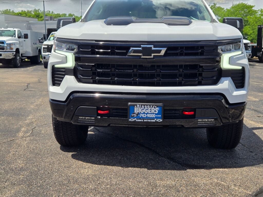 New 2026 Chevrolet Silverado 1500 LT Trail Boss w/ Safety Package AWD/4WD image 2