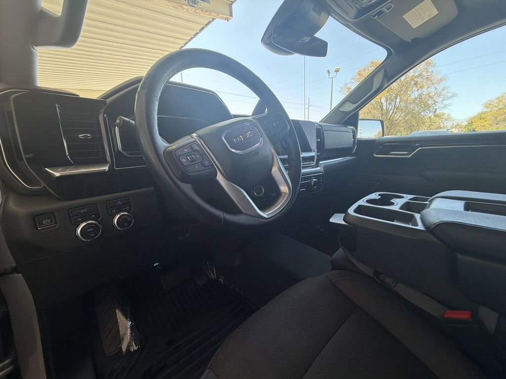 Certified 2023 GMC Sierra 1500 SLE image 11