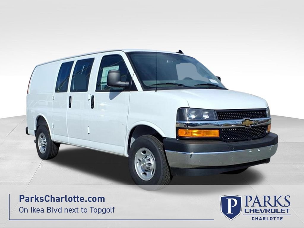 New 2026 Chevrolet Express 2500 Extended w/ Driver Convenience Package
