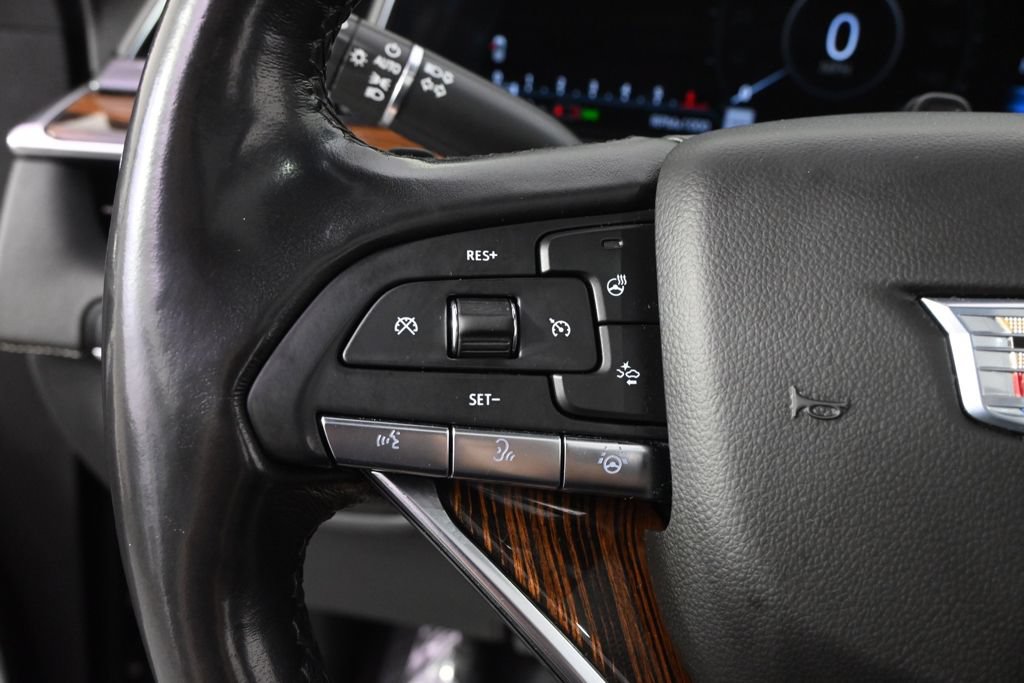 Used 2022 Cadillac Escalade ESV Premium Luxury w/ Performance Package AWD/4WD image 34