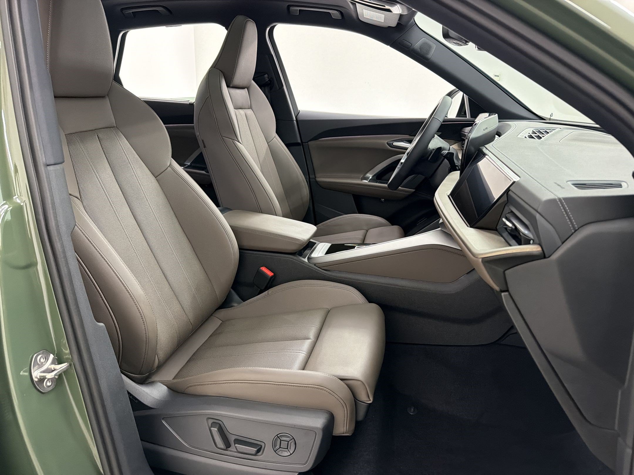New 2026 Audi Q5 Prestige AWD/4WD image 24