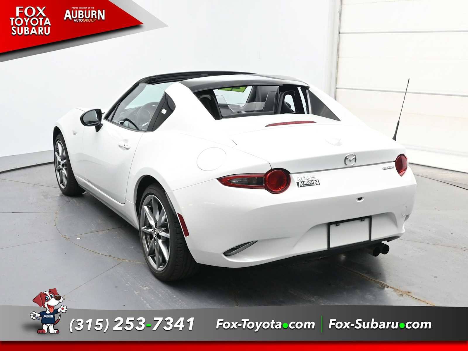 Used 2022 MAZDA MX-5 Miata RF Grand Touring RWD image 11