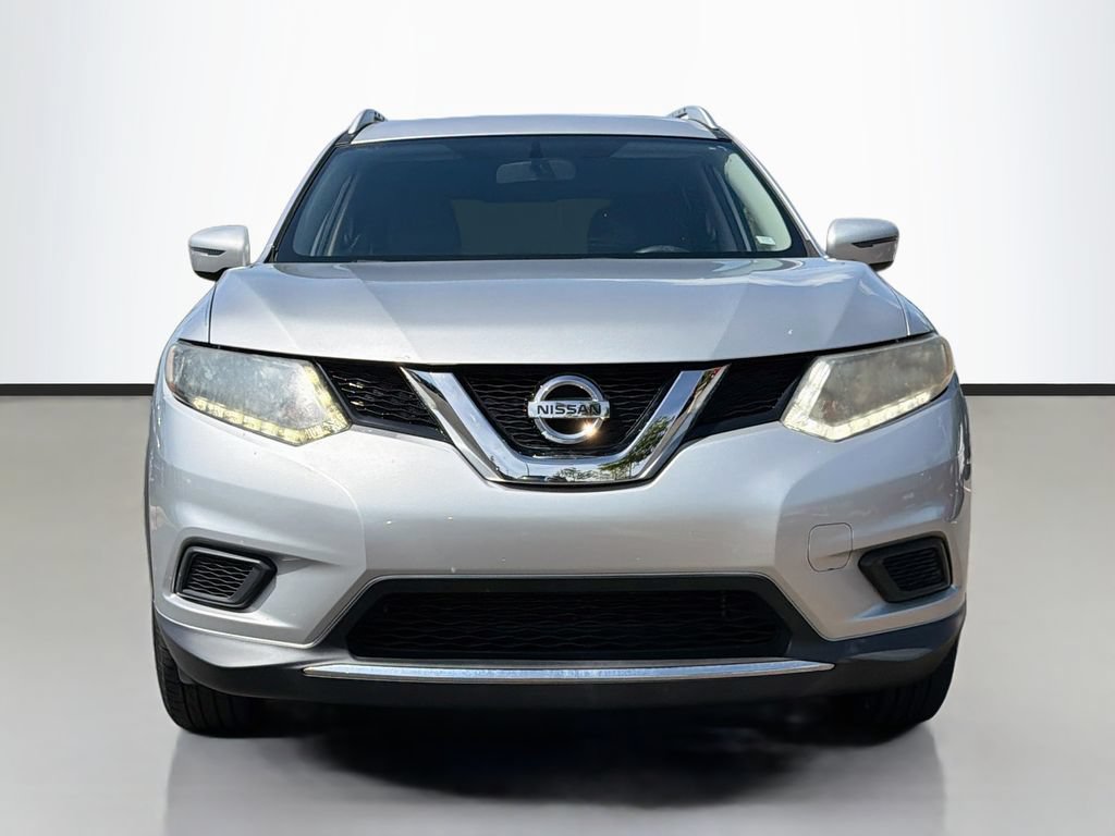 Used 2016 Nissan Rogue S w/ Appearance Package AWD/4WD image 3