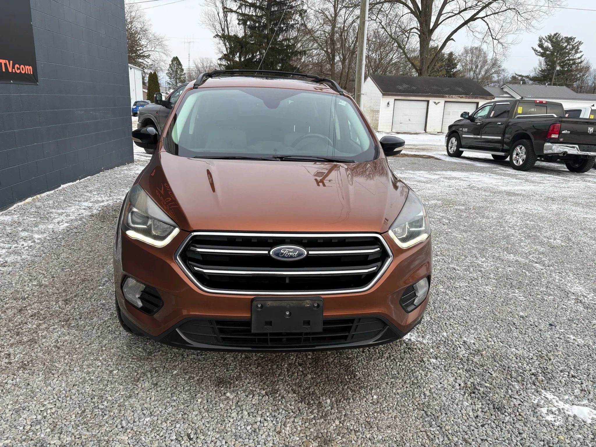 Used 2017 Ford Escape Titanium image 8
