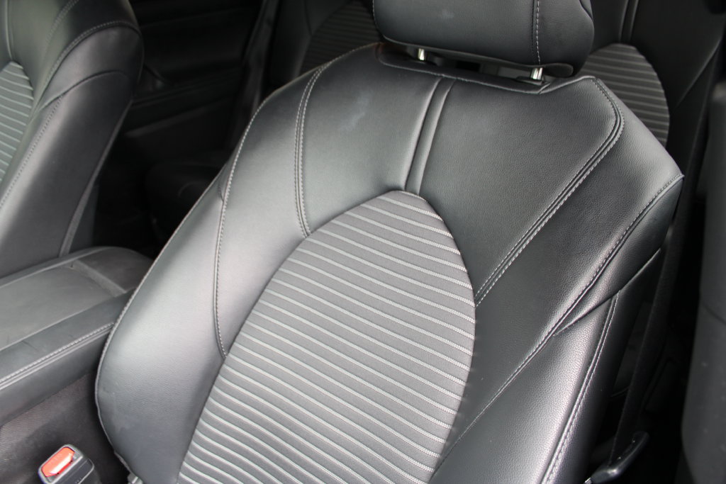 Used 2025 Toyota Highlander XSE AWD/4WD image 9