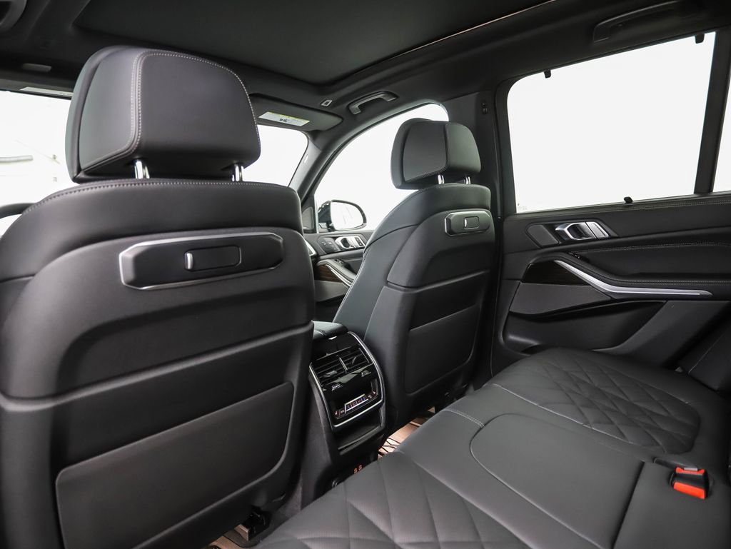 New 2026 BMW X5 xDrive40i w/ M Sport Package image 21