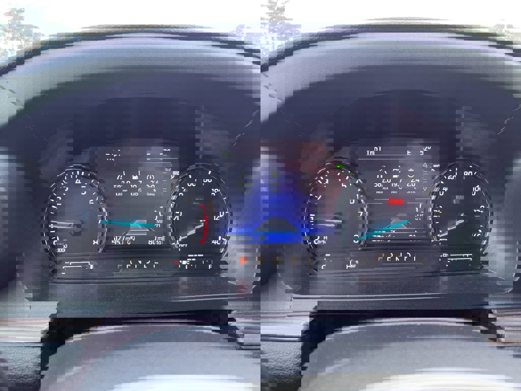 Used 2022 Ford Explorer Limited image 7