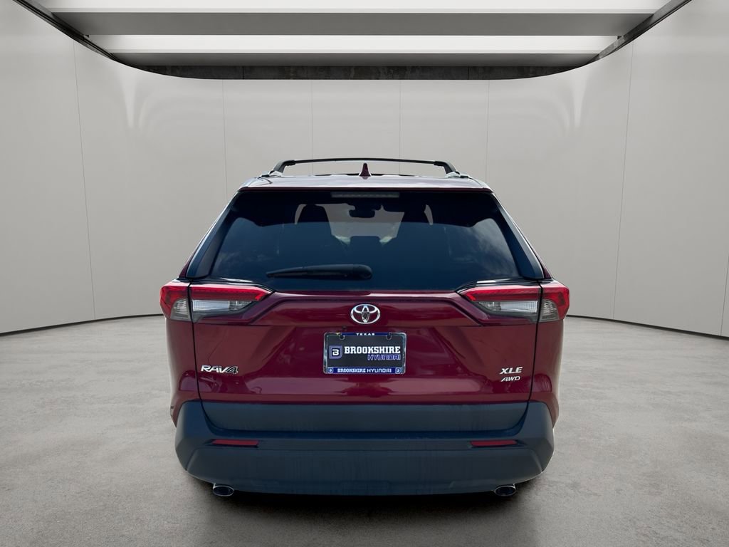 Used 2023 Toyota RAV4 XLE w/ XLE Grade Weather Package image 4