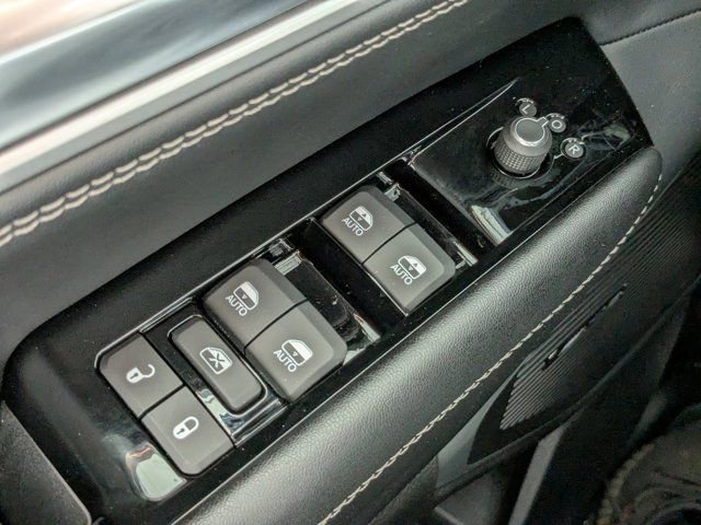 New 2026 Jeep Grand Wagoneer 2WD image 21