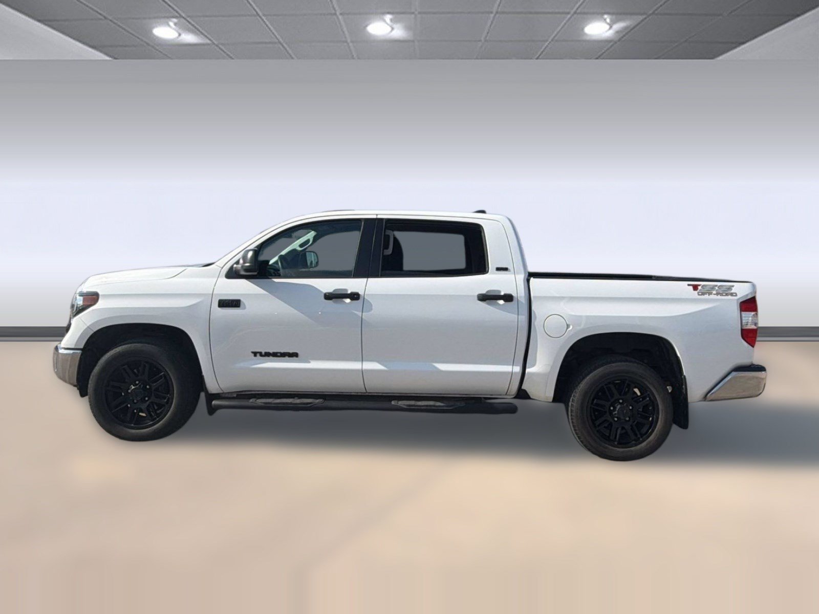 Used 2021 Toyota Tundra SR5 w/ SR5 Upgrade Package RWD image 2