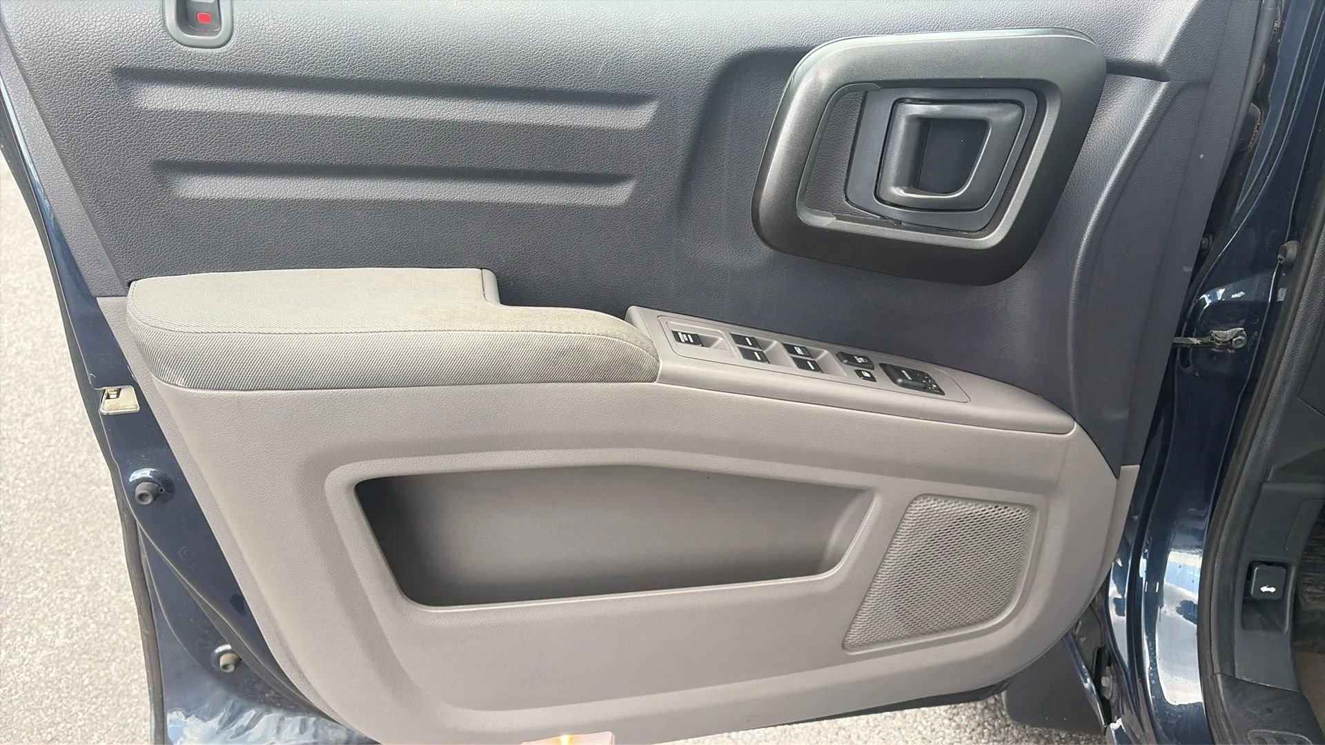 Used 2012 Honda Ridgeline RT image 27