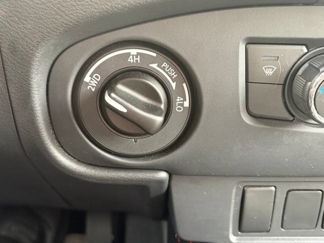 Used 2024 Nissan Frontier PRO-4X w/ Technology Package AWD/4WD image 24