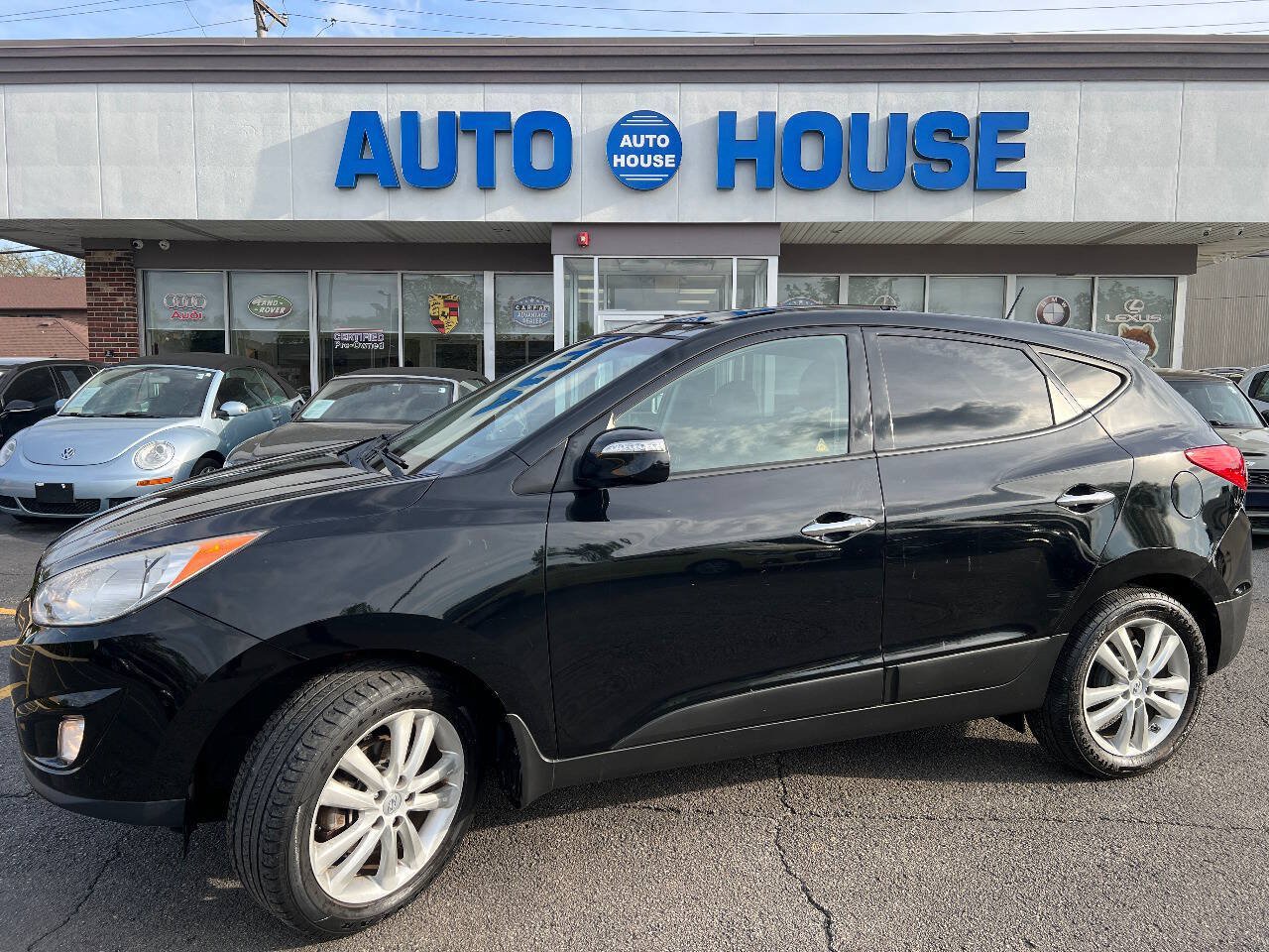 Used 2013 Hyundai Tucson Limited w/ Premium Pkg FWD image 1