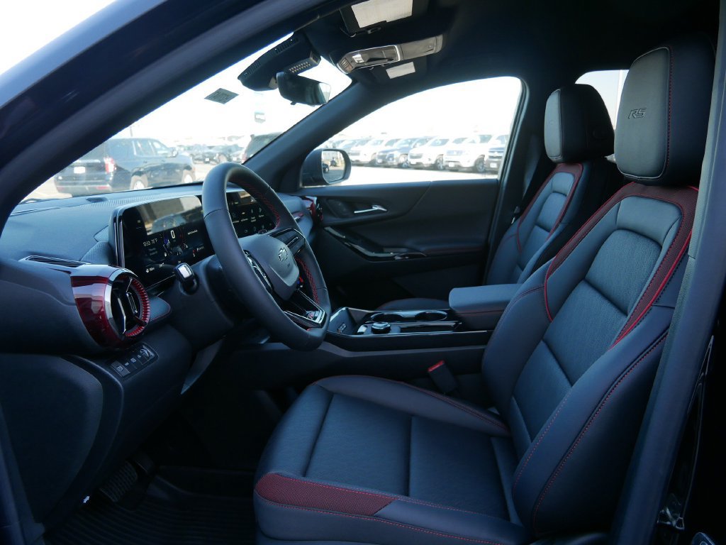 New 2027 Chevrolet Equinox RS w/ Safety and Technology Package AWD/4WD image 15