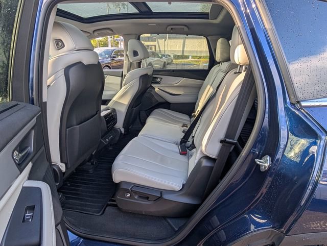 Certified 2023 Acura MDX FWD w/ Technology Package image 12