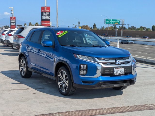 Used 2021 Mitsubishi Outlander Sport SE image 3