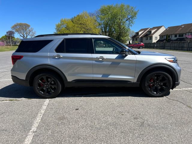 Used 2023 Ford Explorer ST w/ Equipment Group 401A AWD/4WD image 12