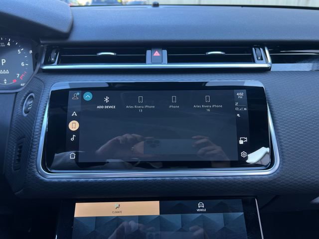 Used 2021 Land Rover Range Rover Velar R-Dynamic S image 26