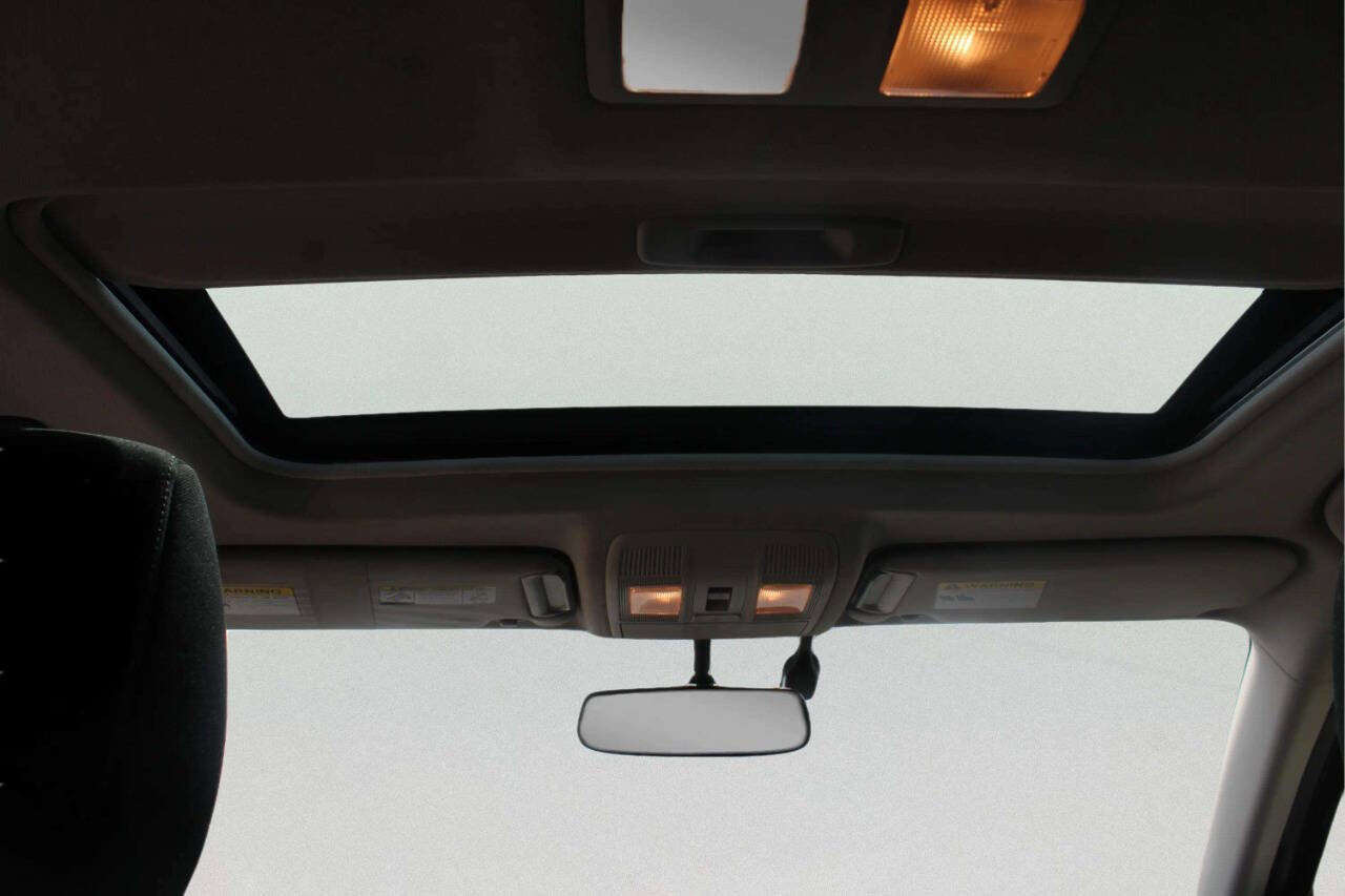 Used 2013 MAZDA CX-5 Touring w/ Touring Tech Pkg AWD/4WD image 8