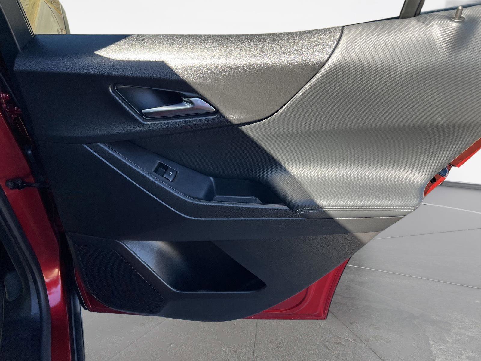 Used 2025 Chevrolet Equinox LT image 22