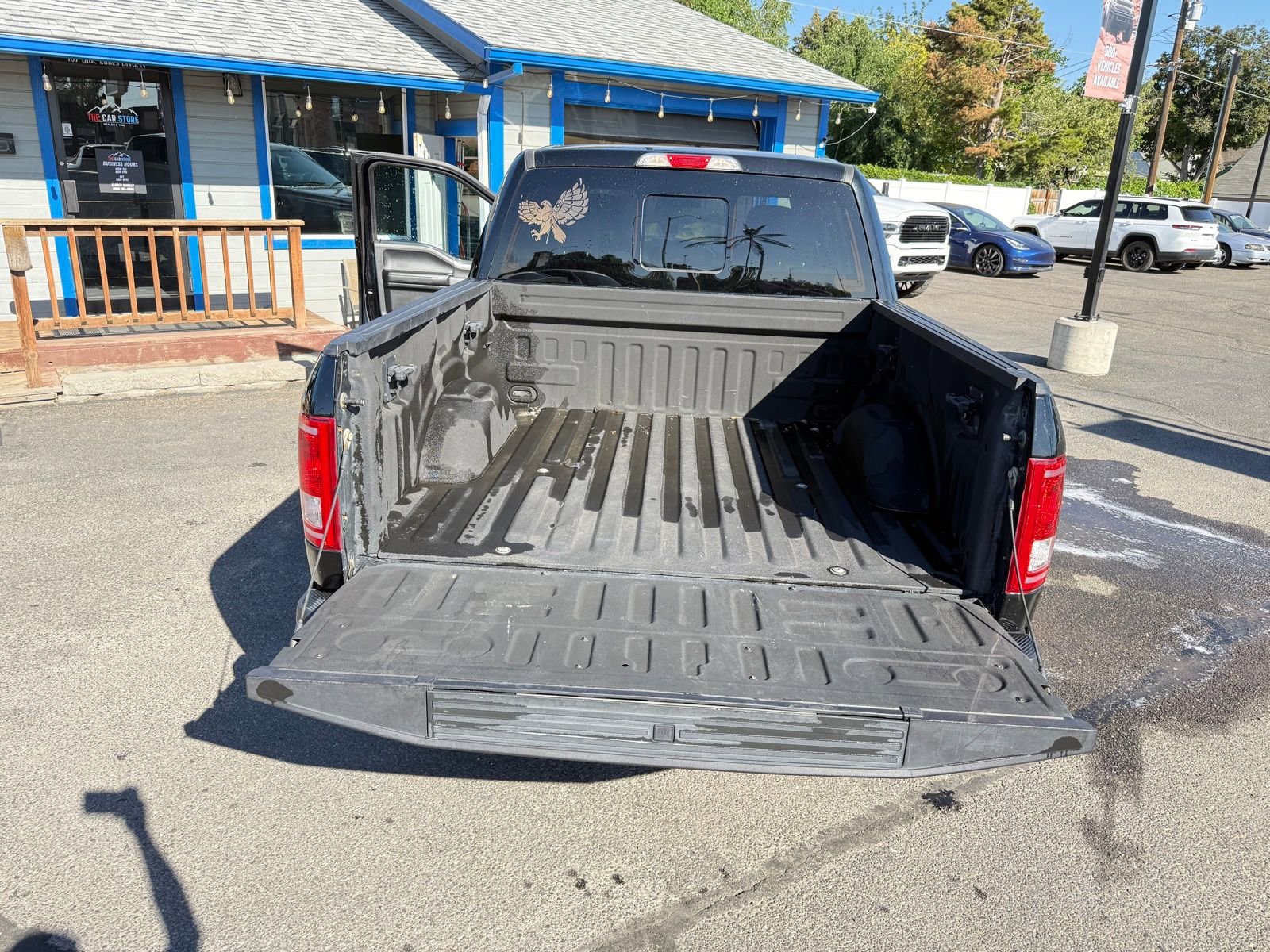 Used 2017 Ford F150 XLT w/ Equipment Group 302A Luxury image 21