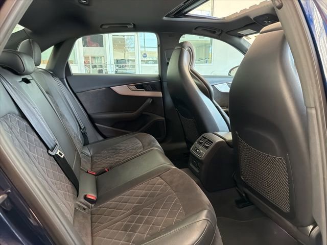 Used 2019 Audi S4 Premium Plus w/ Premium Plus Package AWD/4WD image 13
