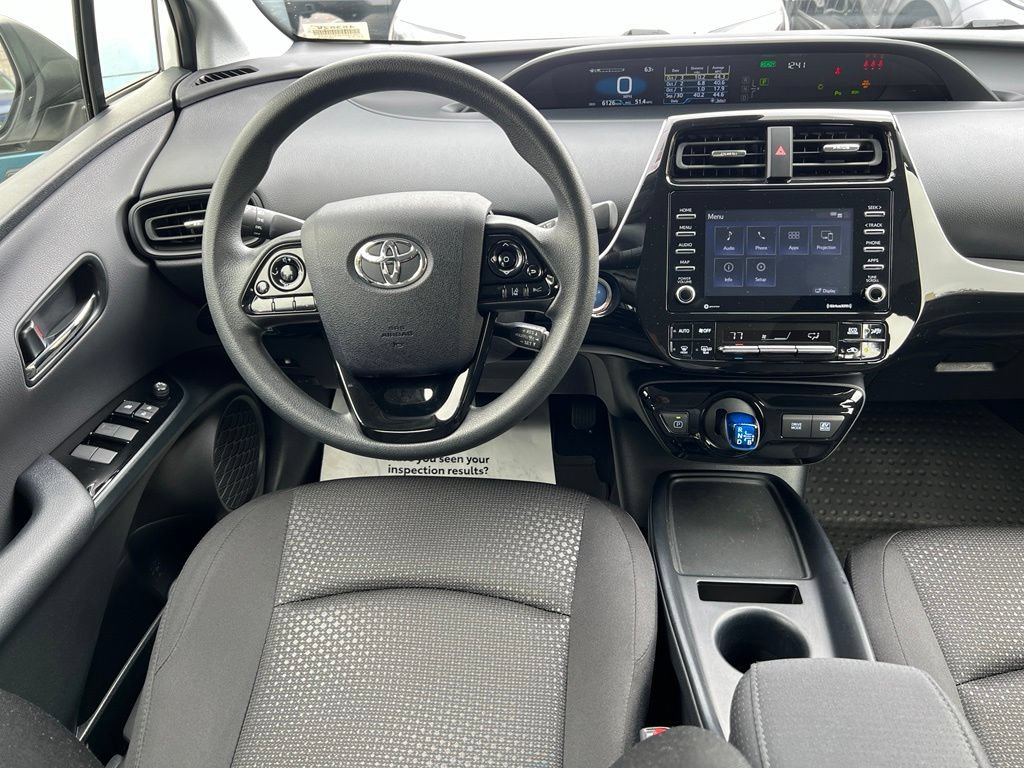 Certified 2022 Toyota Prius LE FWD image 29