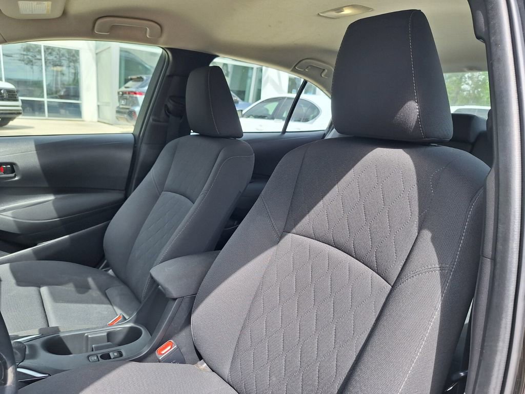 Used 2023 Toyota Corolla LE image 11