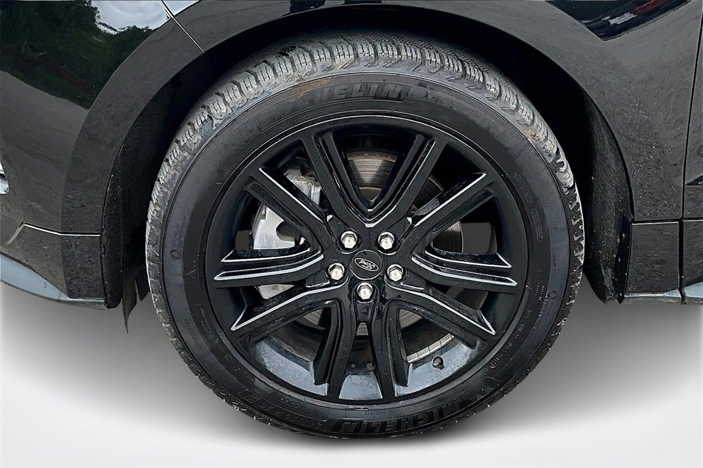 Used 2023 Ford Edge ST-Line image 31