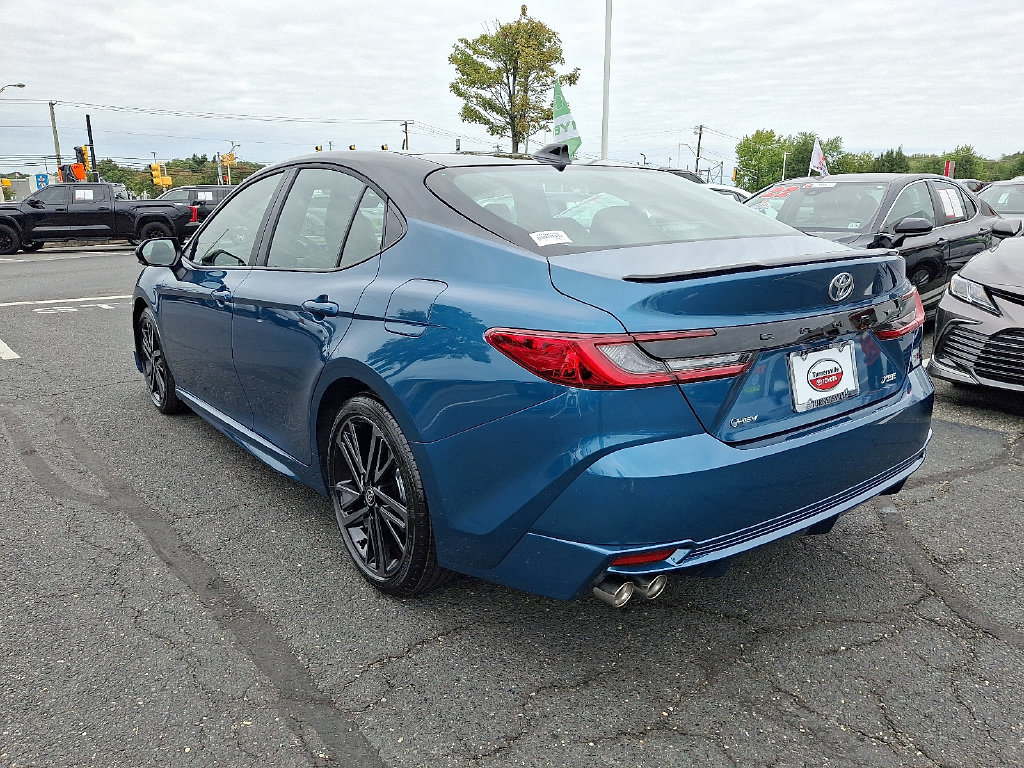Used 2026 Toyota Camry XSE FWD image 4