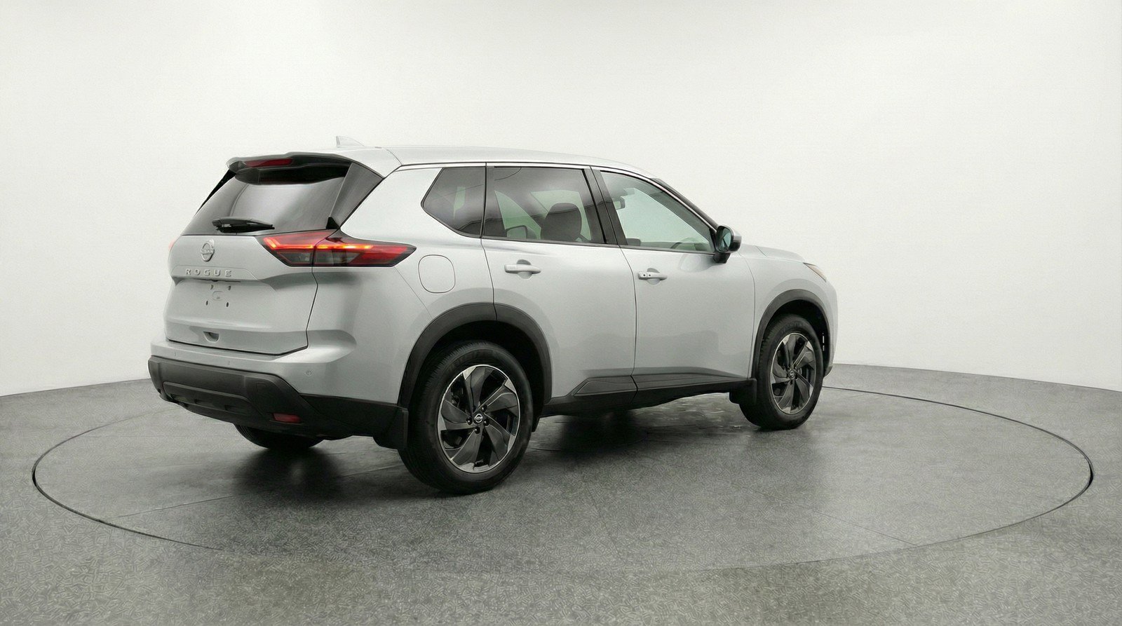 Used 2025 Nissan Rogue SV FWD image 9