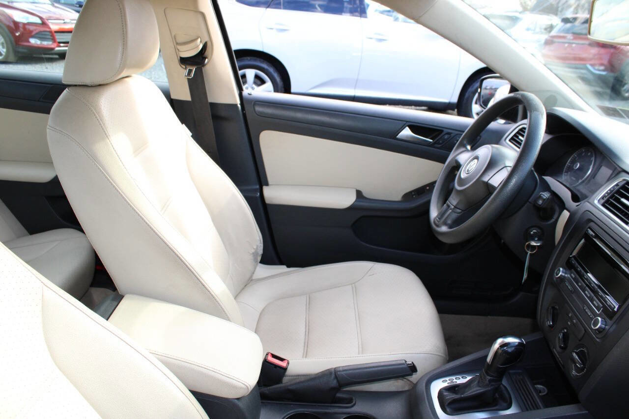 Used 2014 Volkswagen Jetta SE image 11