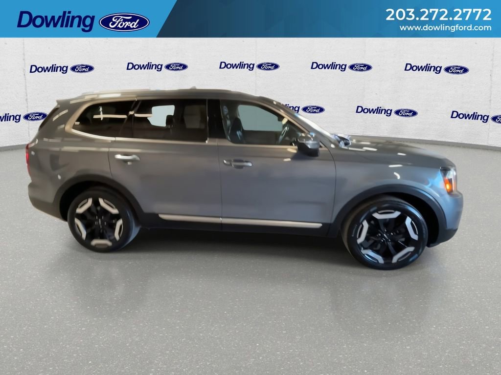 Used 2024 Kia Telluride S w/ S Sunroof Package image 5