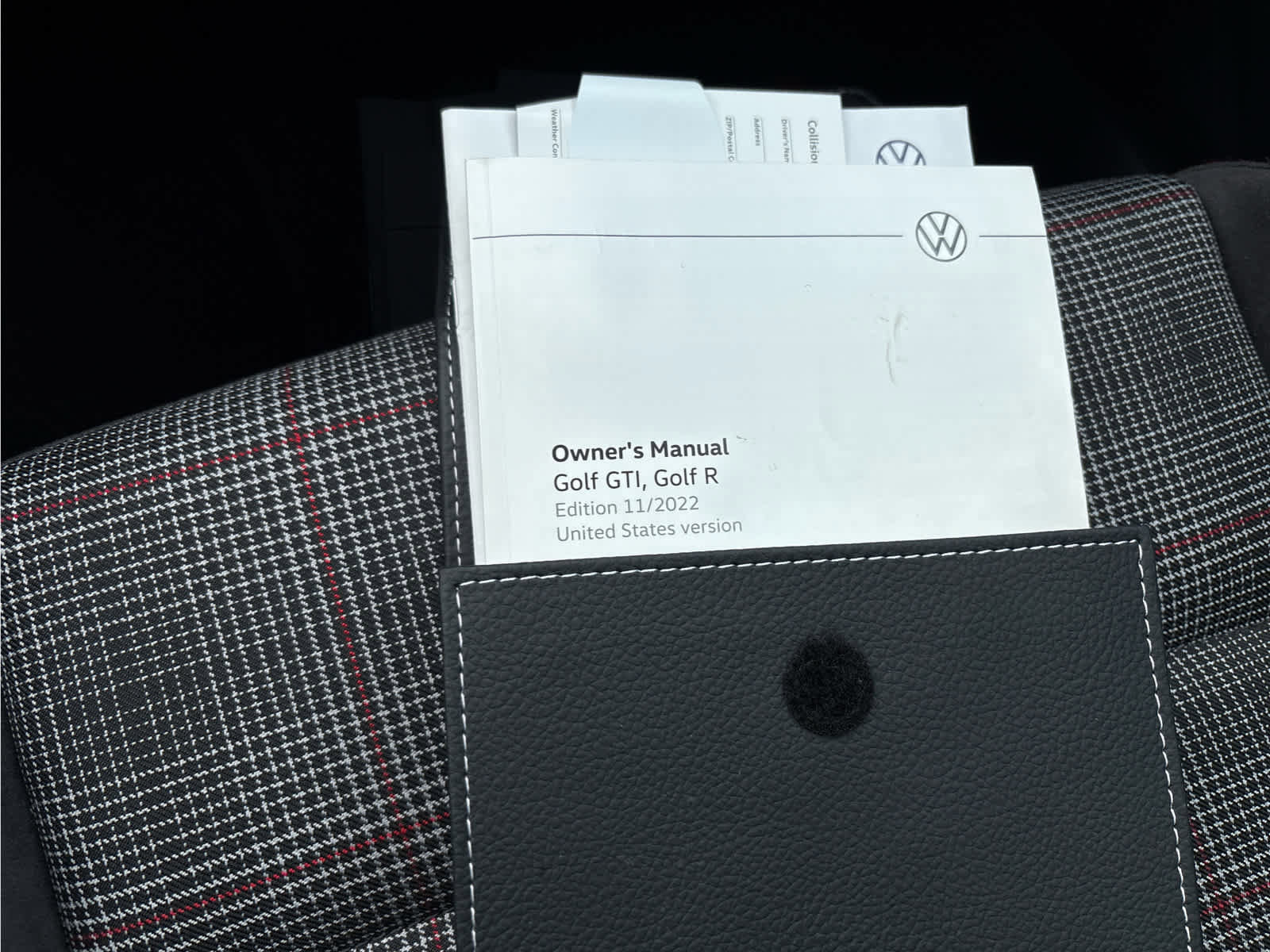 Certified 2023 Volkswagen GTI 40th Anniversary Edition image 25